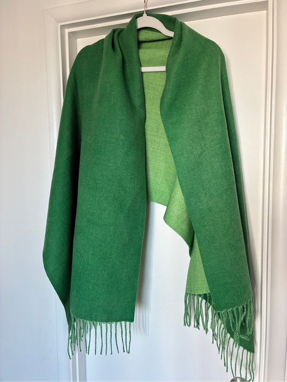 Double-Sided Green Fringe Shawl